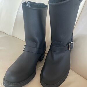 Frye Engineer 12R in black leather — women’s size 8.5M. Made in USA.  NWOT!